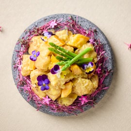 清新酸辣沙律芒果雞球 清新酸辣沙律芒果雞球