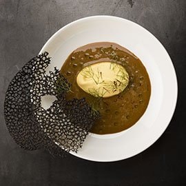 海斑墨魚湯配紅花忌廉