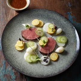 牛柳配蘿蔔、新薯芥末黑醋黃汁 牛柳配蘿蔔、新薯芥末黑醋黃汁