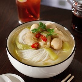 瑤柱酸辣湯米線 瑤柱酸辣湯米線