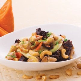 腰果芥蘭頭炒雞丁 腰果芥蘭頭炒雞丁