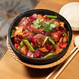 蔥燒麻香四季豆辣雞煲