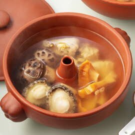 鮑魚螺頭汽鍋燉鮮雞湯 鮑魚螺頭汽鍋燉鮮雞湯
