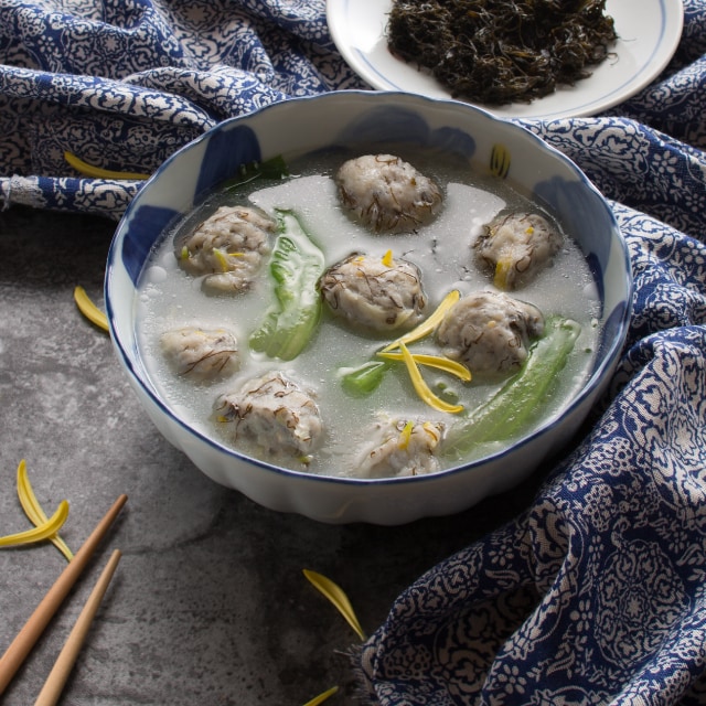 每週大廚上菜：菊花陳村浸魚丸