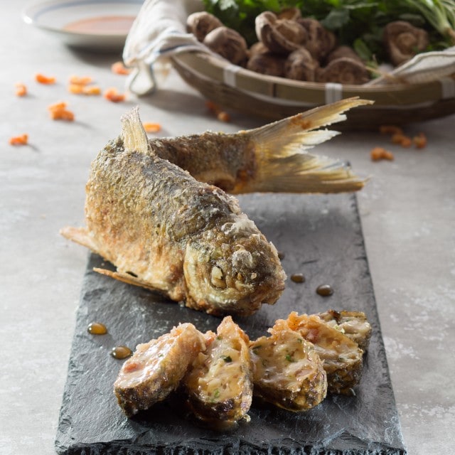 每週大廚上菜：順德釀鯪魚
