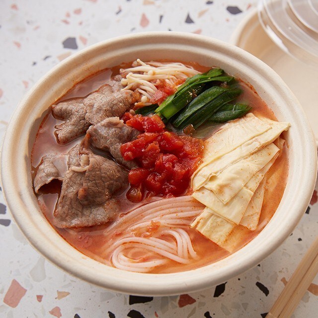 夏日必賣!啖啖茄肉米線湯底輕鬆煮