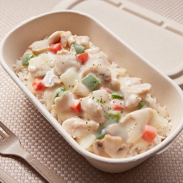 白汁雞皇飯作法｜香滑鮮雞白汁  極速調製有法