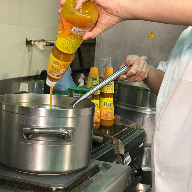 免費家樂牌濃縮鮮雞汁1kg(大裝) 免費家樂牌濃縮鮮雞汁1kg(大裝)