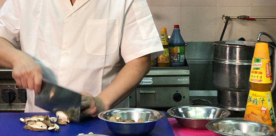 全靠您的一團火　茶餐廳事業才發光發亮