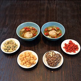 2. 按季節供應湯品 2. 按季節供應湯品