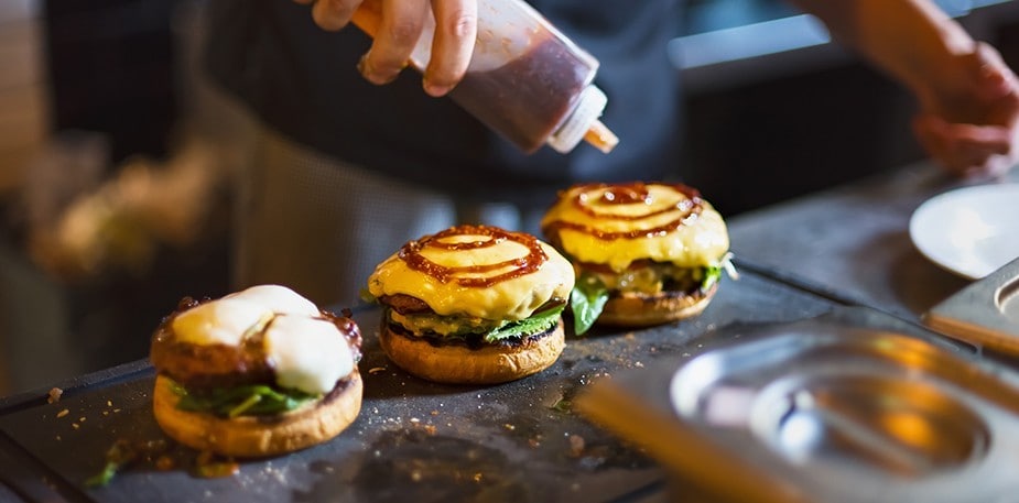4大最強漢堡醬汁 讓漢堡時刻華麗變身