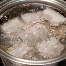 Tip 3. 高湯份量需蓋過食材 Tip 3. 高湯份量需蓋過食材
