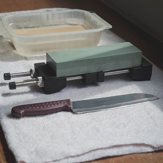 中廚的刀具課（下）：磨刀與保養要點