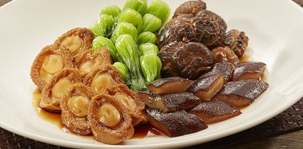 雙蠔蠔油雙菇鮑魚燴海參 雙蠔蠔油雙菇鮑魚燴海參