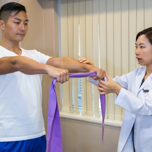 簡單運動消除廚房工作勞損