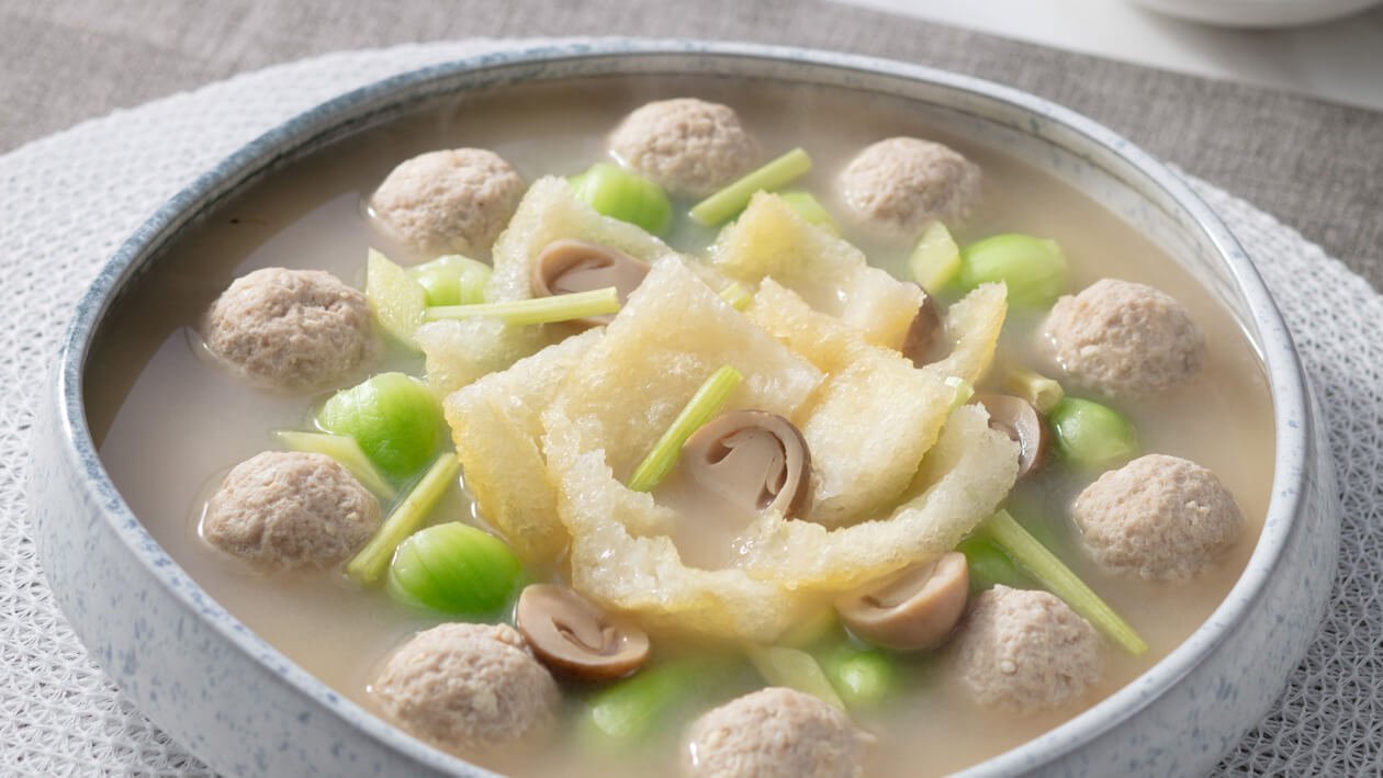 香濃魚湯浸鮮蔬肉丸 – 食譜詳情 香濃魚湯浸鮮蔬肉丸 – 食譜詳情